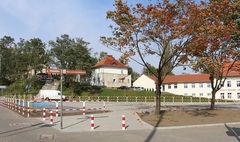 Zdjęcie nowego parkingu przy cmentarzu św. Piotra (link otworzy duże zdjęcie)