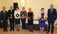 Wyróżnienia dla gnieźnieńskich nauczycieli (link otworzy duże zdjęcie)