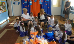 Dzień Edukacji Narodowej w Polnych Kwiatach (link otworzy duże zdjęcie)