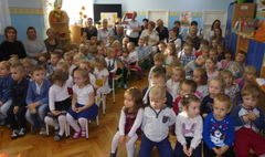 Dzień Edukacji Narodowej w Polnych Kwiatach (link otworzy duże zdjęcie)