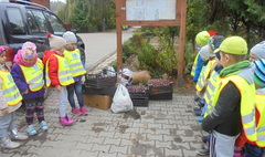 Spiżarnia dla leśnych zwierząt