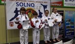 13 medali Inochi Gniezno w Inowrocławiu (link otworzy duże zdjęcie)