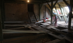 Zdjęcie remontu Starego Ratusza (link otworzy duże zdjęcie)