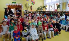 Świat bajek z dawnych lat (link otworzy duże zdjęcie)