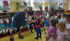 Świat bajek z dawnych lat (link otworzy duże zdjęcie)