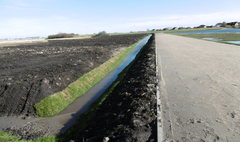 Ukończono zbiornik retencyjny na Kawiarach (link otworzy duże zdjęcie)