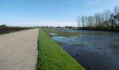 Ukończono zbiornik retencyjny na Kawiarach (link otworzy duże zdjęcie)