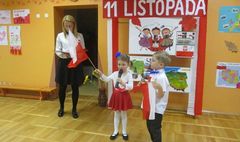Przedszkolacy pamiętali o rocznicy (link otworzy duże zdjęcie)