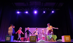 Spektakl ekologiczny z ważnym przesłaniem (link otworzy duże zdjęcie)