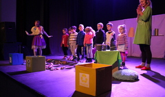 Spektakl ekologiczny z ważnym przesłaniem (link otworzy duże zdjęcie)