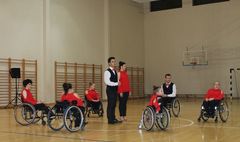 Niezwykły pokaz tańca w SP2 (link otworzy duże zdjęcie)