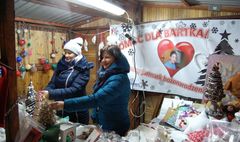 Świąteczny jarmark ponownie zachwycił gnieźnian (link otworzy duże zdjęcie)