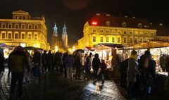 Świąteczny jarmark ponownie zachwycił gnieźnian (link otworzy duże zdjęcie)