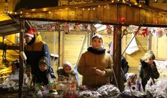 Świąteczny jarmark ponownie zachwycił gnieźnian (link otworzy duże zdjęcie)