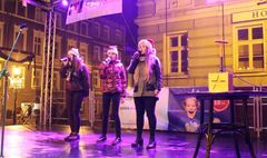 Świąteczny jarmark ponownie zachwycił gnieźnian (link otworzy duże zdjęcie)