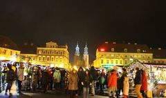 Świąteczny jarmark ponownie zachwycił gnieźnian (link otworzy duże zdjęcie)