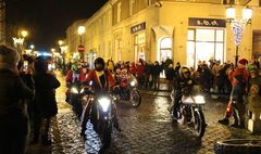 Świąteczny jarmark ponownie zachwycił gnieźnian (link otworzy duże zdjęcie)