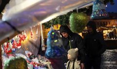 Świąteczny jarmark ponownie zachwycił gnieźnian (link otworzy duże zdjęcie)