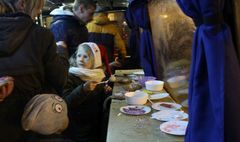 Świąteczny jarmark ponownie zachwycił gnieźnian (link otworzy duże zdjęcie)