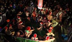 Morsy, zumba i muzyka, czyli drugi dzień świątecznego jarmarku (link otworzy duże zdjęcie)