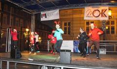 Morsy, zumba i muzyka, czyli drugi dzień świątecznego jarmarku (link otworzy duże zdjęcie)