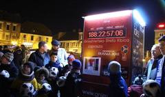 Morsy, zumba i muzyka, czyli drugi dzień świątecznego jarmarku (link otworzy duże zdjęcie)