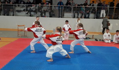 15 medali karateków Inochi Gniezno