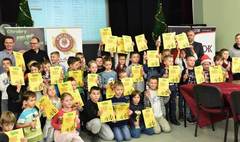 Młodzi szachiści godnie uczcili dzień św. Mikołaja (link otworzy duże zdjęcie)