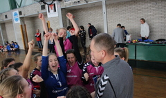 SP 12 Mistrzem Gniezna w piłce ręcznej (link otworzy duże zdjęcie)