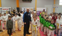 8 medali zawodników GKK Yoshitaka Dojo (link otworzy duże zdjęcie)