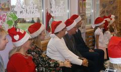 Świąteczny pociąg do krainy bajek (link otworzy duże zdjęcie)