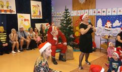 Świąteczny pociąg do krainy bajek (link otworzy duże zdjęcie)