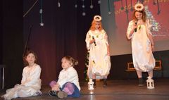 Piętnastka Gwiazdka miejskich świetlic (link otworzy duże zdjęcie)