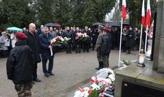 Gnieźnianie uczcili pamięć powstańców (link otworzy duże zdjęcie)