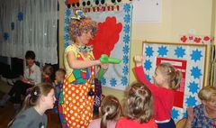 Przedszkole nr 13 zagrało dla WOŚP (link otworzy duże zdjęcie)
