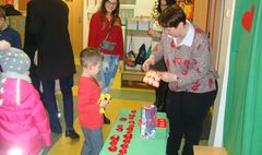 Przedszkole nr 13 zagrało dla WOŚP (link otworzy duże zdjęcie)