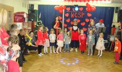 Przedszkole nr 13 zagrało dla WOŚP (link otworzy duże zdjęcie)