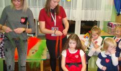 Przedszkole nr 13 zagrało dla WOŚP (link otworzy duże zdjęcie)