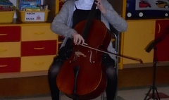 Koncert absolwentów przedszkola w „Polnych Kwiatach” (link otworzy duże zdjęcie)