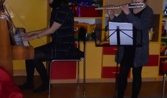 Koncert absolwentów przedszkola w „Polnych Kwiatach” (link otworzy duże zdjęcie)