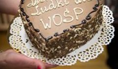 Orkiestra zagrała u Leśnych Ludków (link otworzy duże zdjęcie)