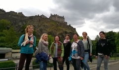 Do Edynburga po szkolne inspiracje (link otworzy duże zdjęcie)