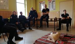 Współpraca strażaków i strażników miejskich (link otworzy duże zdjęcie)