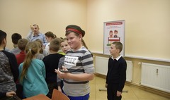 Lekcja żywej historii w bibliotece (link otworzy duże zdjęcie)