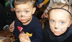 Koci świat w literaturze (link otworzy duże zdjęcie)