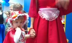 Karnawałowy bal przedszkolaków (link otworzy duże zdjęcie)