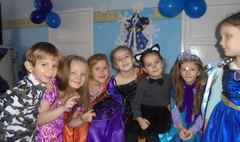 Karnawałowy bal przedszkolaków (link otworzy duże zdjęcie)