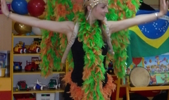 Karnawałowy bal przedszkolaków (link otworzy duże zdjęcie)