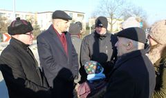 Odsłonięto tablicę upamiętniającą Rotmistrza Pileckiego (link otworzy duże zdjęcie)