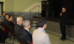 Odsłonięto tablicę upamiętniającą Rotmistrza Pileckiego (link otworzy duże zdjęcie)